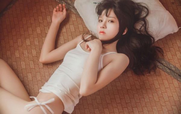 欧美日韩小视频_1080全集免费播放