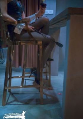 美女扒开胸罩免费视频网_蓝光全集免费观看