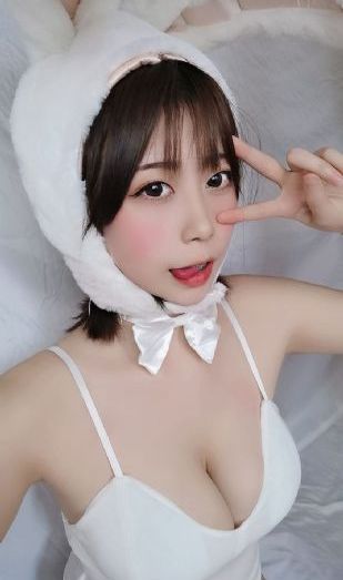 揉着我的奶从后面进去在线播放_高清版日韩电影在线