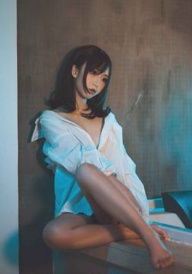 三年片在线观看免费观看大全小说_1080日韩电影在线
